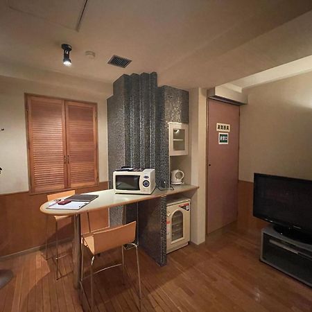 Hotel Luxe - Adult Only Tokyo Exterior photo